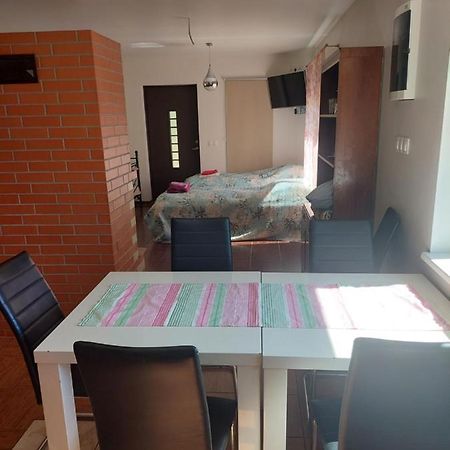 Joekalda Kodumajutus Villa ฮาเดเมสเต ภายนอก รูปภาพ